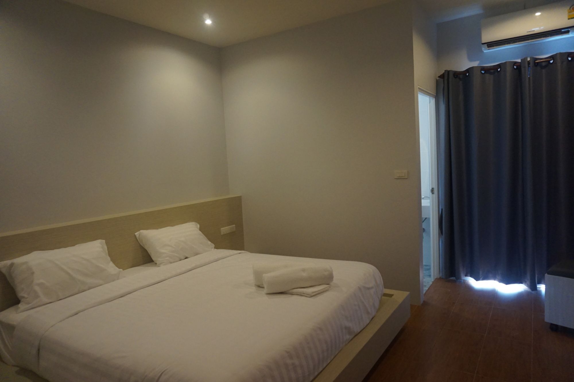 Lin House Hotel Thalang Exterior foto